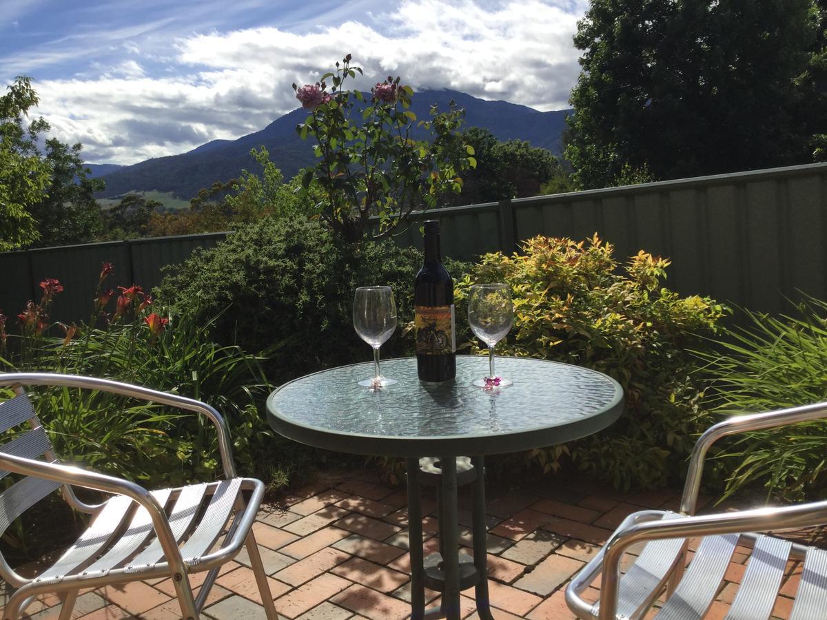 Bogong Moth Motel Mount Beauty Buitenkant foto