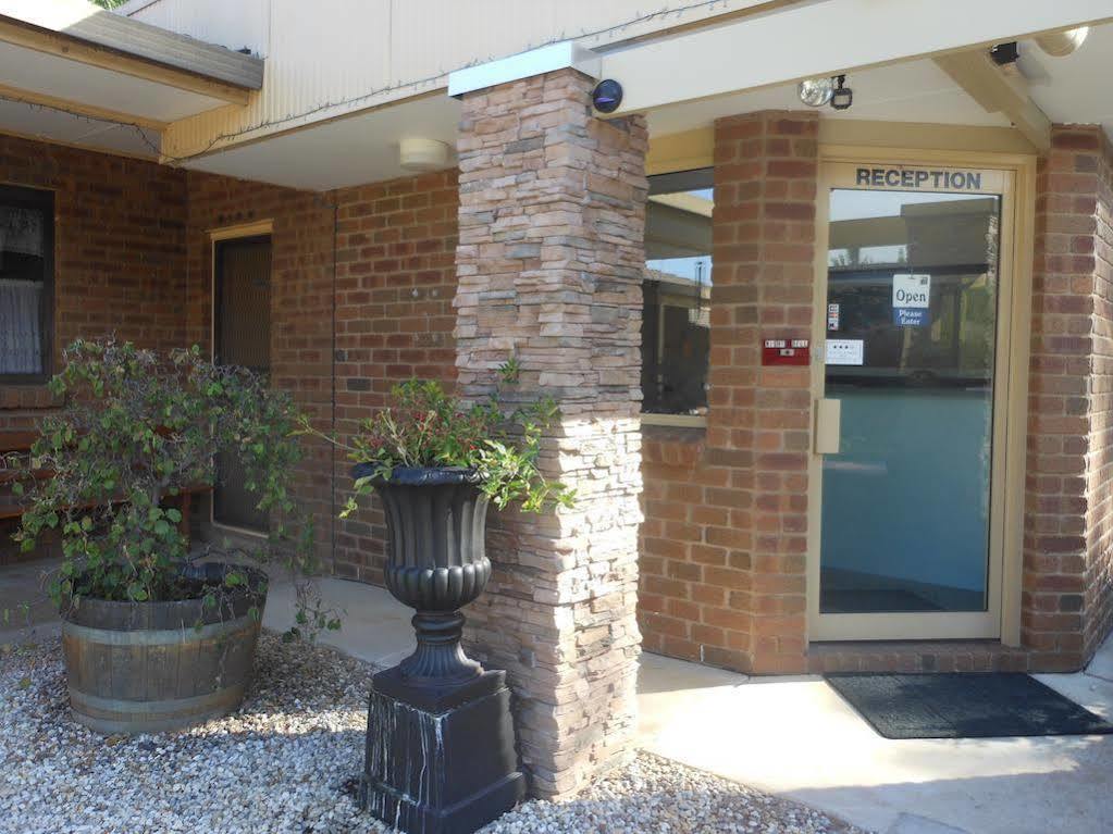 Bogong Moth Motel Mount Beauty Buitenkant foto