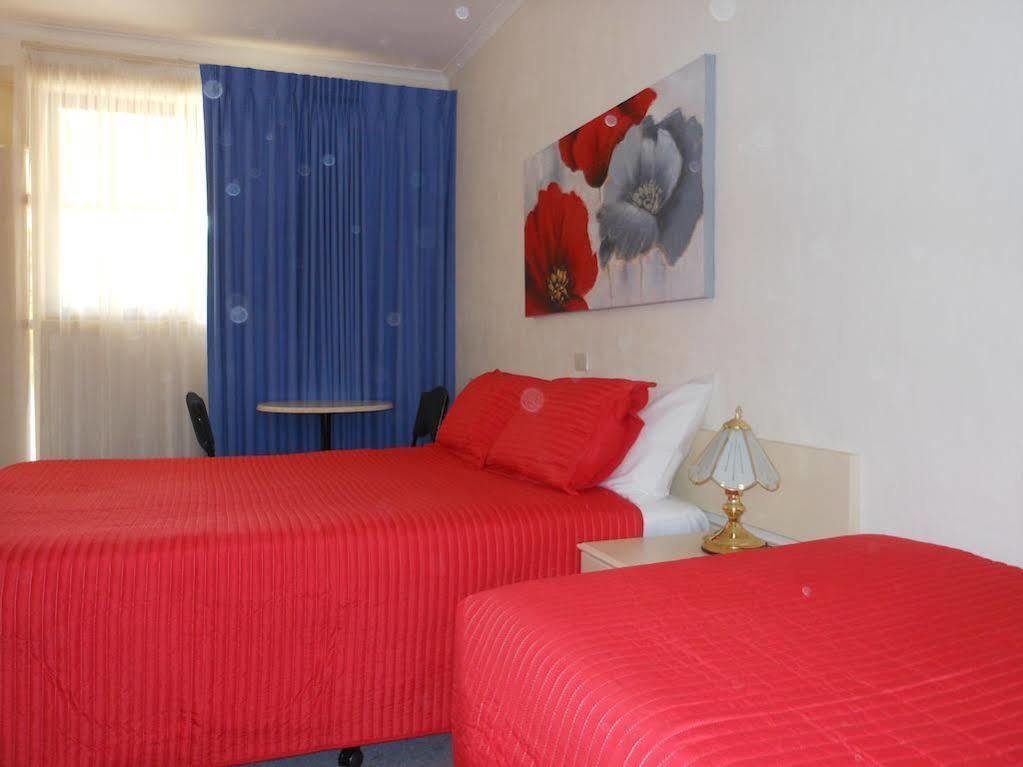 Bogong Moth Motel Mount Beauty Buitenkant foto